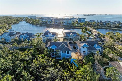 Condo in Bradenton, Florida, 3 bedrooms № 2096478 - photo 5