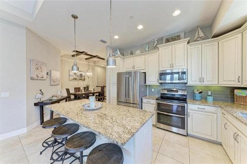 Condo in Bradenton, Florida, 3 bedrooms № 2096478 - photo 17