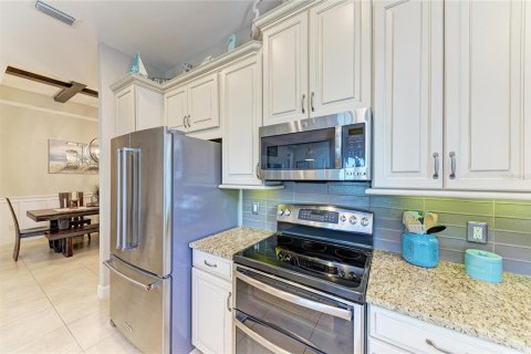 Condo in Bradenton, Florida, 3 bedrooms № 2096478 - photo 18