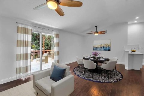 House in Palm Harbor, Florida 4 bedrooms, 165.74 sq.m. № 1913111 - photo 22