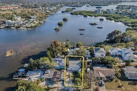 Casa en venta en Palm Harbor, Florida, 4 dormitorios, 165.74 m2 № 1913111 - foto 9