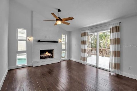House in Palm Harbor, Florida 4 bedrooms, 165.74 sq.m. № 1913111 - photo 28