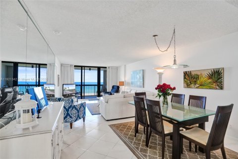 Copropriété à vendre à Pompano Beach, Floride: 2 chambres, 103.12 m2 № 2089169 - photo 26