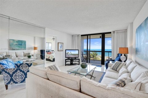 Copropriété à vendre à Pompano Beach, Floride: 2 chambres, 103.12 m2 № 2089169 - photo 30