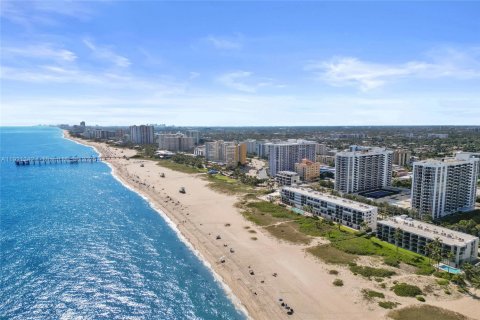 Condo à Pompano Beach, Floride, 2 chambres № 2089169