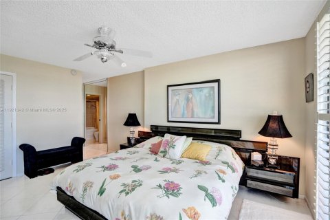 Copropriété à vendre à Pompano Beach, Floride: 2 chambres, 103.12 m2 № 2089169 - photo 8