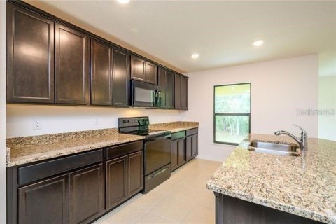 Casa en venta en Leesburg, Florida, 5 dormitorios, 180.6 m2 № 2419941 - foto 11