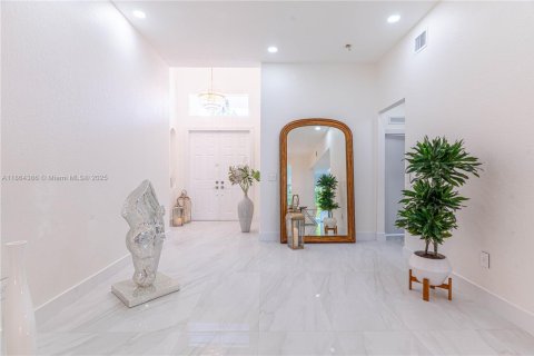 Villa ou maison à vendre à Miami, Floride: 3 chambres, 180.32 m2 № 1892680 - photo 5