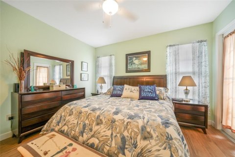 Condo in Punta Gorda, Florida, 2 bedrooms  № 1901909 - photo 17
