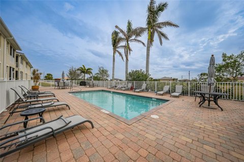 Condo in Punta Gorda, Florida, 2 bedrooms  № 1901909 - photo 4