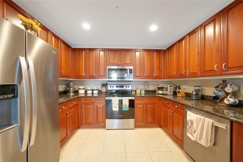 Condo in Punta Gorda, Florida, 2 bedrooms  № 1901909 - photo 9