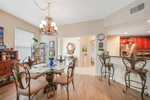 Condo in Punta Gorda, Florida, 2 bedrooms  № 1901909 - photo 12