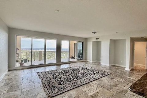 Condo in New Smyrna Beach, Florida, 3 bedrooms  № 2206927 - photo 29