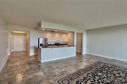 Condo in New Smyrna Beach, Florida, 3 bedrooms  № 2206927 - photo 24