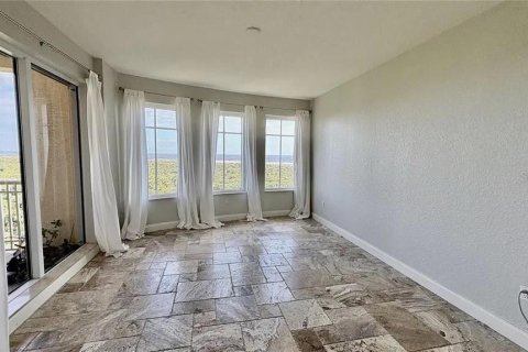 Condo in New Smyrna Beach, Florida, 3 bedrooms  № 2206927 - photo 12