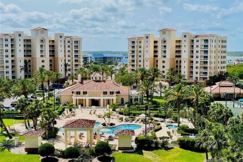 Condo in New Smyrna Beach, Florida, 3 bedrooms № 2206927