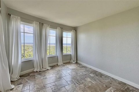Condo in New Smyrna Beach, Florida, 3 bedrooms  № 2206927 - photo 7