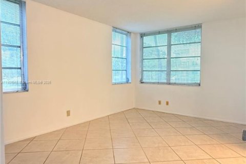 Copropriété à vendre à Davie, Floride: 3 chambres, 107.3 m2 № 1955876 - photo 24