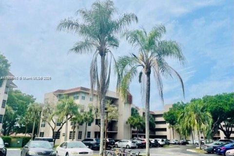 Copropriété à vendre à Davie, Floride: 3 chambres, 107.3 m2 № 1955876 - photo 1