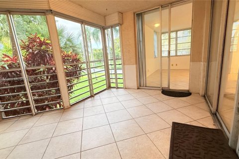 Copropriété à vendre à Davie, Floride: 3 chambres, 107.3 m2 № 1955876 - photo 15