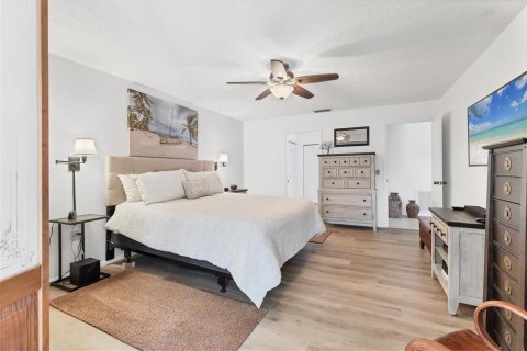House in Bradenton, Florida 2 bedrooms, 161.65 sq.m. № 1654317 - photo 20