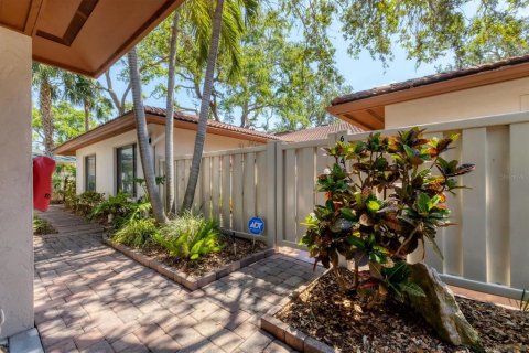 House in Bradenton, Florida 2 bedrooms, 161.65 sq.m. № 1654317 - photo 4