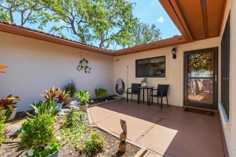 House in Bradenton, Florida 2 bedrooms, 161.65 sq.m. № 1654317 - photo 6