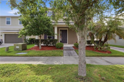 Villa ou maison à vendre à Wesley Chapel, Floride: 4 chambres, 212.1 m2 № 2200100 - photo 2