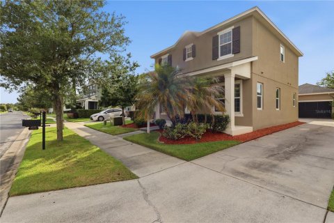 Villa ou maison à vendre à Wesley Chapel, Floride: 4 chambres, 212.1 m2 № 2200100 - photo 3