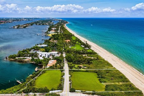 Propiedad comercial en Manalapan, Florida № 2175816
