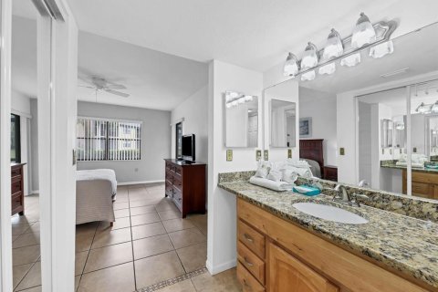 Condominio en venta en Bradenton, Florida, 2 dormitorios, 109.07 m2 № 1638323 - foto 27