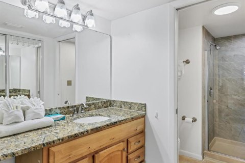 Condominio en venta en Bradenton, Florida, 2 dormitorios, 109.07 m2 № 1638323 - foto 25
