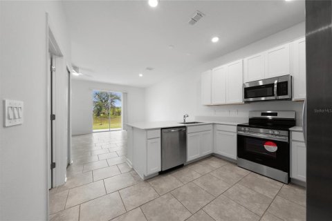 Touwnhouse à louer à Davenport, Floride: 3 chambres, 170.94 m2 № 2258886 - photo 10