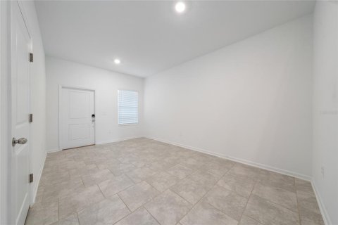 Touwnhouse à louer à Davenport, Floride: 3 chambres, 170.94 m2 № 2258886 - photo 11
