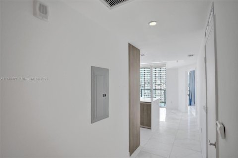 Condominio en venta en Miami, Florida, 2 dormitorios, 98.48 m2 № 2022719 - foto 3