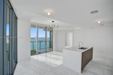 Condominio en venta en Miami, Florida, 2 dormitorios, 98.48 m2 № 2022719 - foto 10