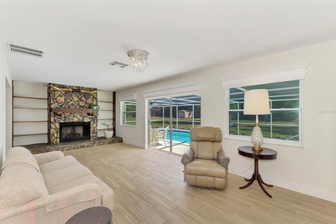 House in Nokomis, Florida 3 bedrooms, 208.84 sq.m. № 2093146 - photo 16