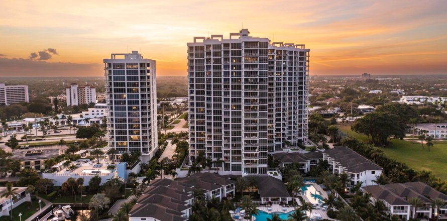 Condominio en North Palm Beach, Florida, 3 dormitorios № 47085