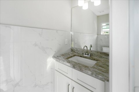Villa ou maison à vendre à Port St. Lucie, Floride: 4 chambres, 206.52 m2 № 2244543 - photo 7