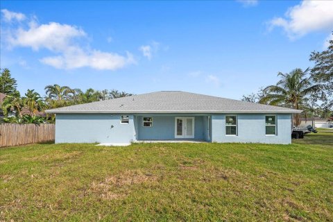 Villa ou maison à vendre à Port St. Lucie, Floride: 4 chambres, 206.52 m2 № 2244543 - photo 11