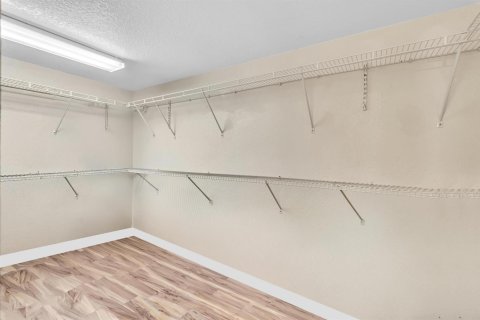Adosado en alquiler en Sunrise, Florida, 3 dormitorios, 140.47 m2 № 2084777 - foto 14