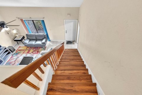 Adosado en alquiler en Sunrise, Florida, 3 dormitorios, 140.47 m2 № 2084777 - foto 16