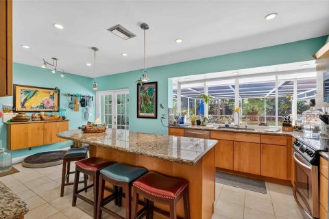 House in Hollywood, Florida 3 bedrooms, 211.26 sq.m. № 1872330 - photo 19