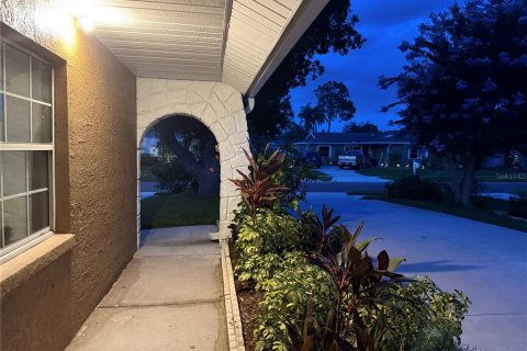 House in Oldsmar, Florida 2 bedrooms, 108.32 sq.m. № 1803522 - photo 2