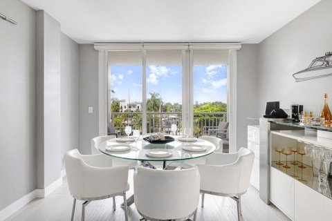Condo in Fort Lauderdale, Florida, 2 bedrooms  № 2382705 - photo 9