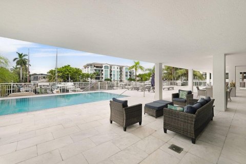 Condo in Fort Lauderdale, Florida, 2 bedrooms  № 2382705 - photo 26