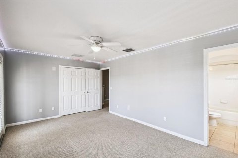 Townhouse in Orlando, Florida 4 bedrooms, 169.45 sq.m. № 1851306 - photo 29