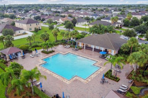 Townhouse in Orlando, Florida 4 bedrooms, 169.45 sq.m. № 1851306 - photo 17