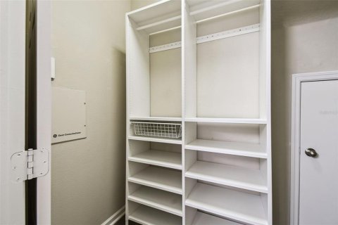 Townhouse in Orlando, Florida 4 bedrooms, 169.45 sq.m. № 1851306 - photo 14