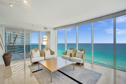 Condo in Sunny Isles Beach, Florida, 4 bedrooms  № 1503401 - photo 4